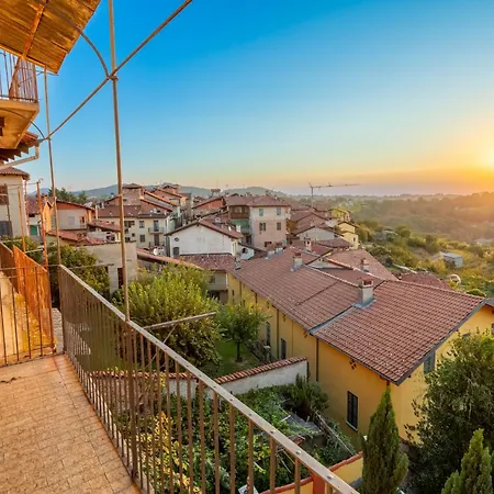 Piemonte - Simple & Historic Group Villa *